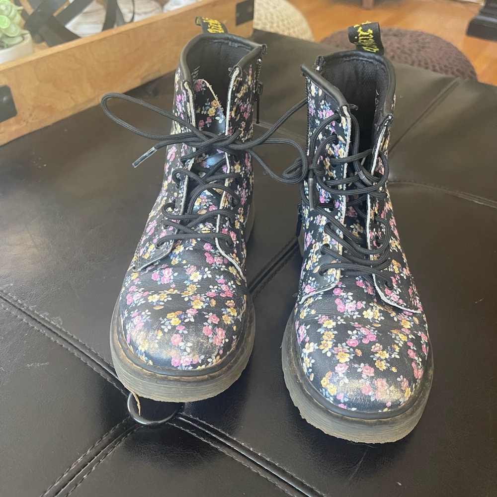 Kids Dr. Martens Boots